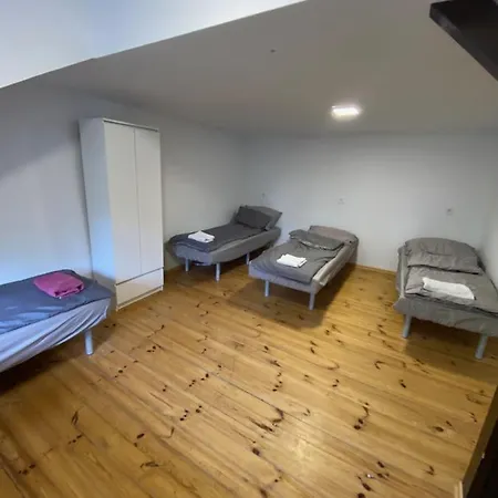 Glebowa 26 Casa de hóspedes Poznań